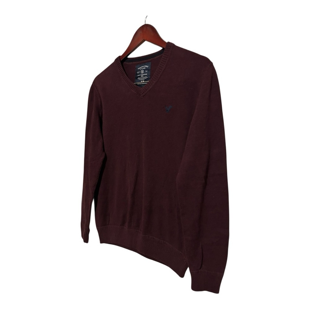 American Eagle Outfitters Burnt Maroon V-Neck Sweater for men Size small Cotton